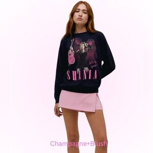 Daydreamer | Shania Twain Leopard Guitar
Vintage Sweatshirt XS NEW NWOT